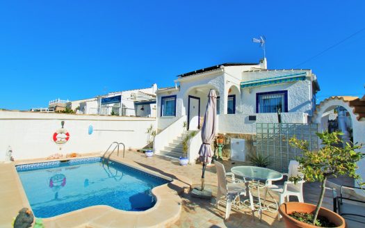 Villa for sale in Torrevieja