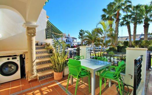 Bungalow for sale in Villamartin