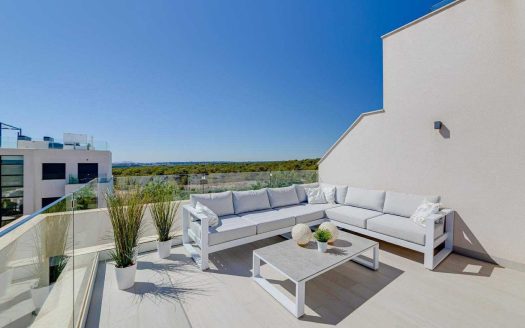 Penthouse for sale in LAS COLINAS GOLF RESORT