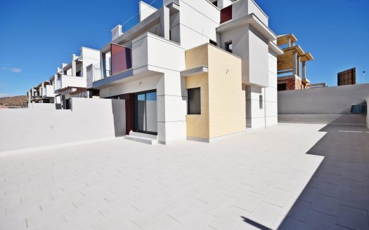 Modern Semi Detached Villas with Sea Views in Puerto de Mazarron
