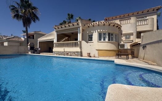 Villa for sale in Las Ramblas Golf