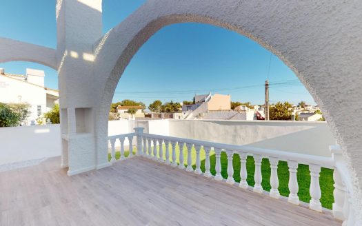Bungalow for sale in San Miguel de Salinas
