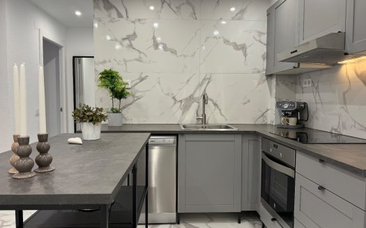 APARTMENT for sale in Torrevieja C