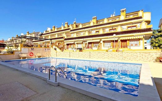 Townhouse for sale in Orihuela Costa