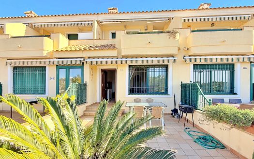Townhouse for sale in Orihuela