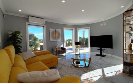 Villa for sale in El Mudamiento