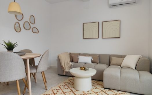 Bungalow for sale in La Siesta