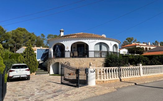 Detached Villa for sale in L'alfas Del Pi