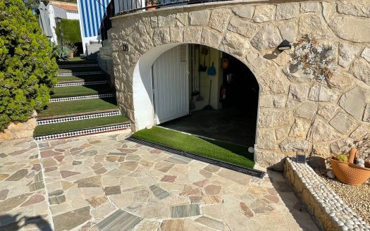 Detached Villa for sale in L'alfas Del Pi