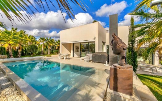 Villa for sale in Orihuela