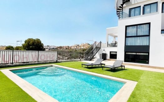 New Build Villas with Private Pool in La Finca Golf Algorfa Costa Blanca South