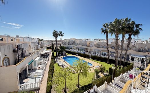 Townhouse for sale in La Florida