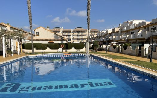 Bungalow for sale in Cabo Roig