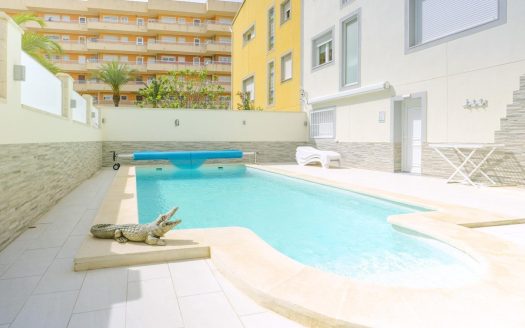 Terraced house for sale in Torrevieja