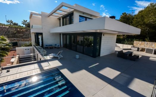 Villa for sale in Orihuela