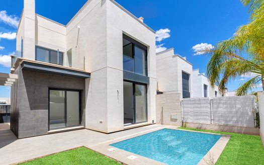 Villa for sale in Orihuela