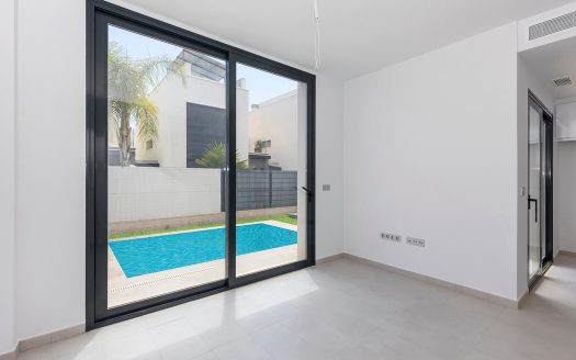 Villa for sale in Orihuela