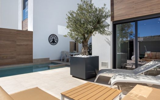 Townhouse for sale in Benijófar