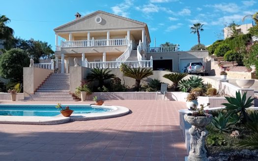 Villa for sale in Algorfa (montemar)