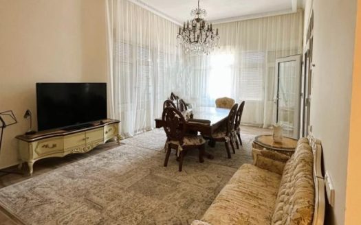 Detached 5 bedroom villa just 150m from the beach – Campoamor, Orihuela Costa