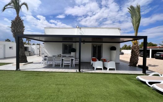 Finca Country Property for sale in Elche Pedanías