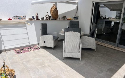 Apartment Flat for sale in Entre Naranjo – Vistabella Golf