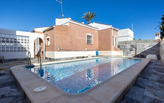 Detached Villa for sale in Torrevieja