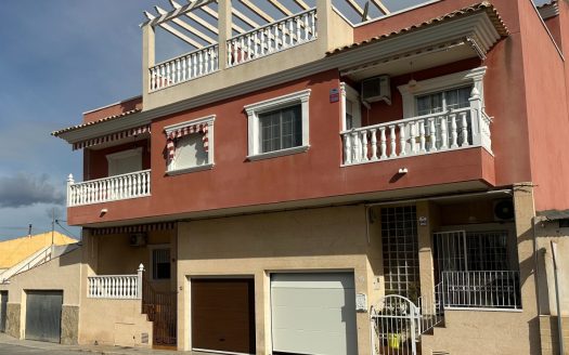 Townhouse for sale in Bigastro