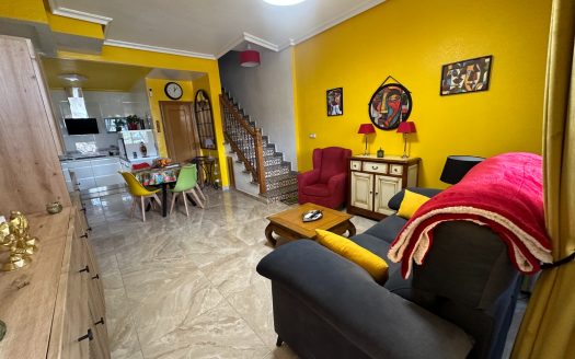 Townhouse for sale in Bigastro