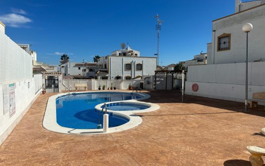 Townhouse for sale in Orihuela