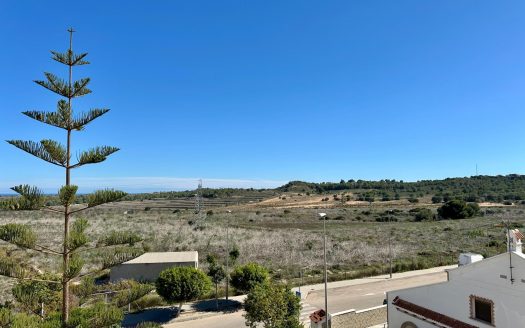 Semi for sale in San Miguel de Salinas