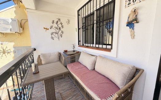 Apartment for sale in Villamartin