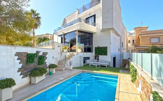 Detached Villa for sale in Orihuela Costa
