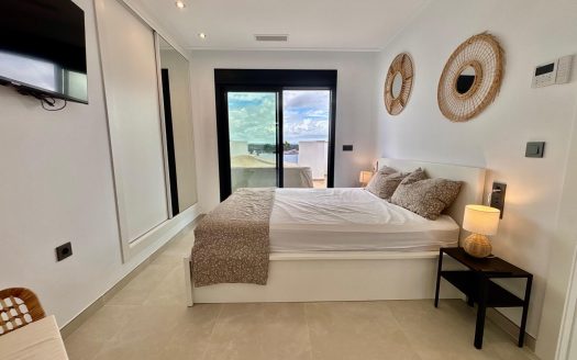 Villa for sale in Benijofar