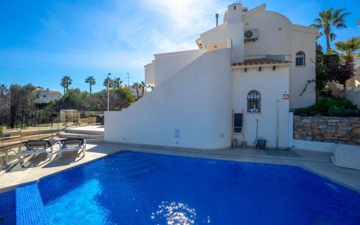 Villa for sale in Orihuela Costa