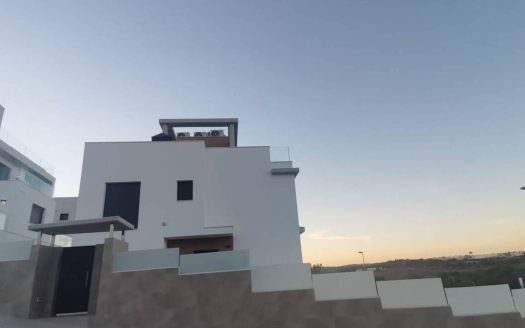 Villa for sale in Campoamor