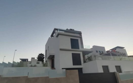 Villa for sale in Campoamor