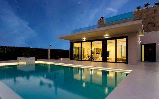 Villa for sale in Campoamor