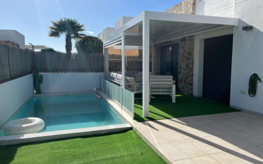 Detached Villa for sale in Lomas de Cabo Roig
