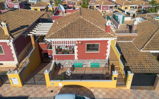 Villa for sale in Bigastro