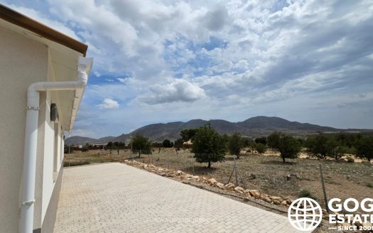 Villa for sale in Puerto Lumbreras