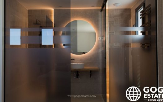 Villa for sale in Desert Spring Golf