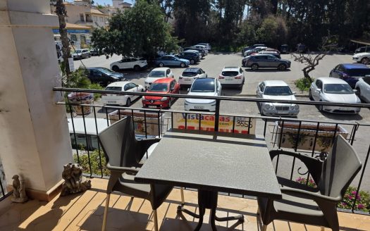 Apartment for sale in Villamartin