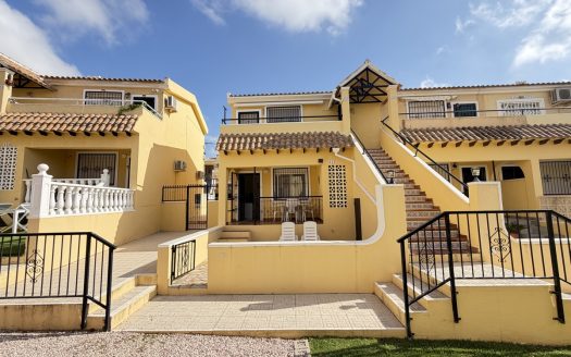 Apartment for sale in Villamartin