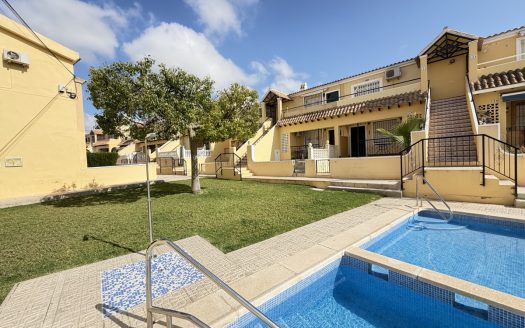Apartment for sale in Villamartin