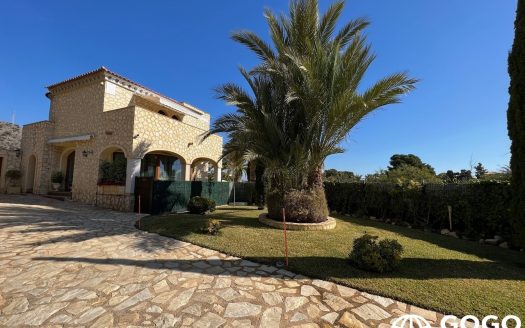 101 for sale in Cala panizo