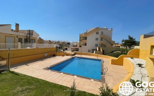 100 for sale in Pulpí