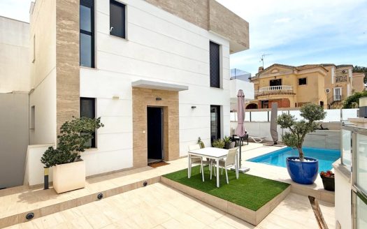 Detached Villa for sale in Orihuela Costa