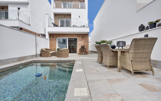 Villa for sale in San Pedro del Pinatar