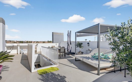 Penthouse for sale in Orihuela Costa